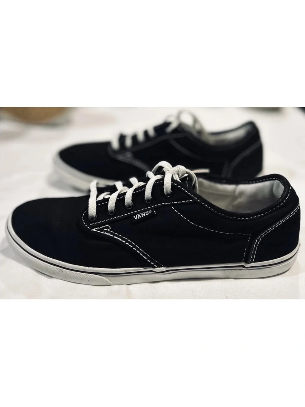 Vans Atwood Low Women’s 9 Black Canvas Skate Shoes Sneakers Off The Wall Classic